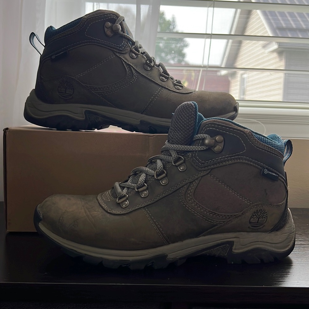 Timberland Women’s Waterproof Hiking Boots | 7.5